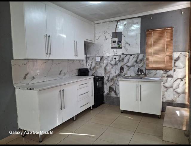 3 BEDROOM PROPERTY TO RENT IN PROTEA GLEN EXT